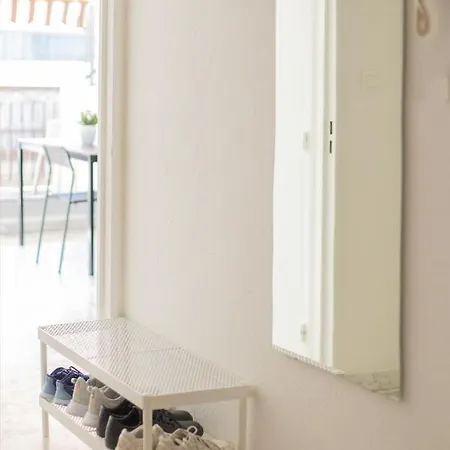 With Terrace And Sea View, 10 Min To The Apartment *