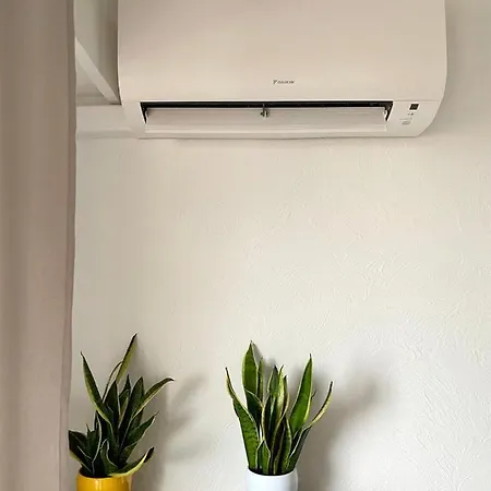 아파트 With Terrace And Sea View, 10 Min To The